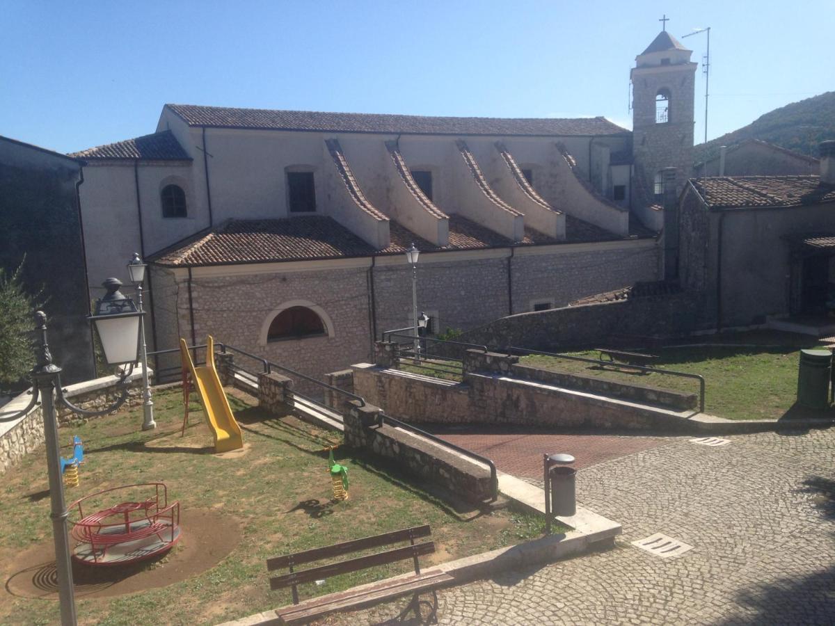 Valle Fiorita Castro dei Volsci Exterior photo